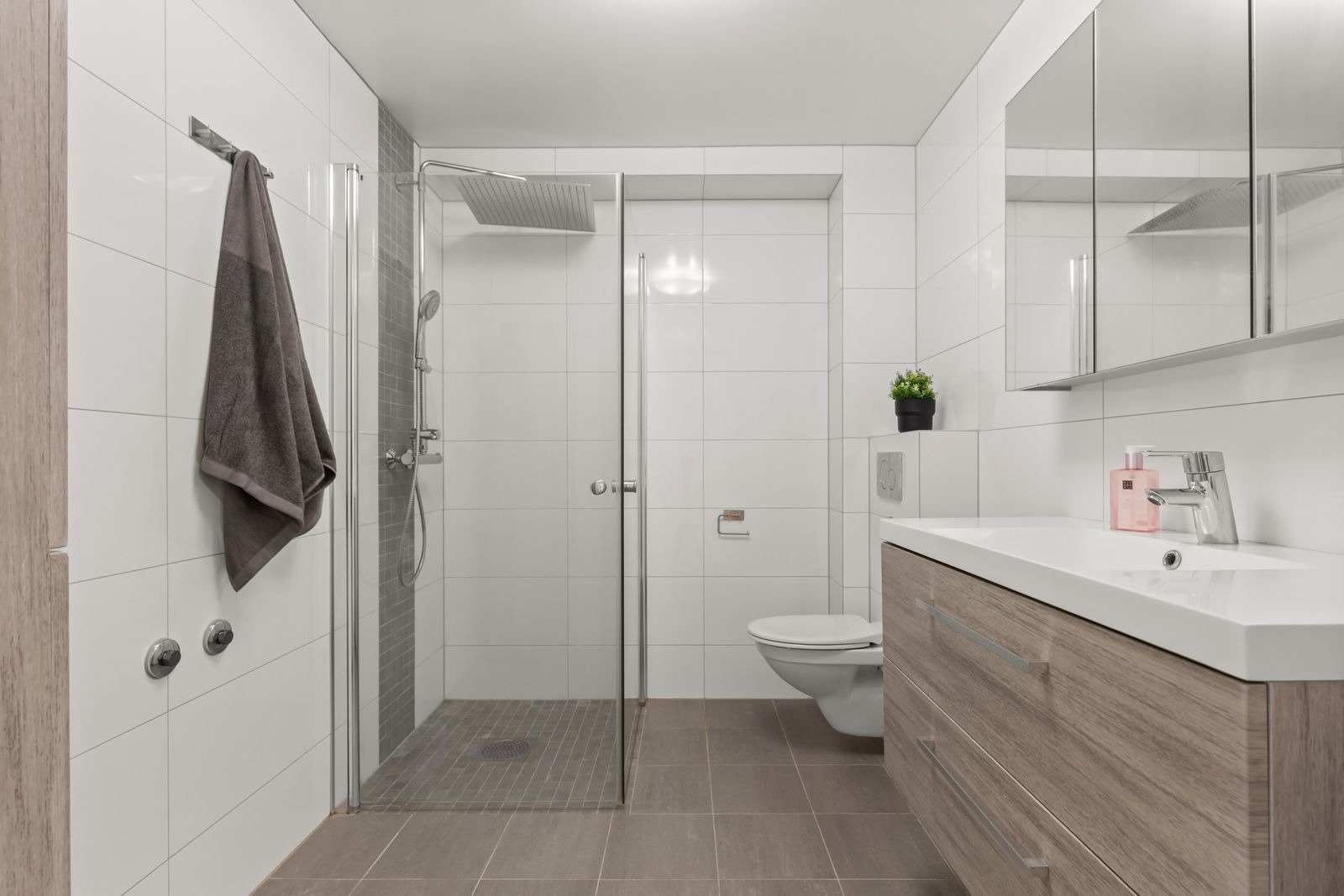 2 kambarių butas Kaune, Šilainiuose, 52 m²