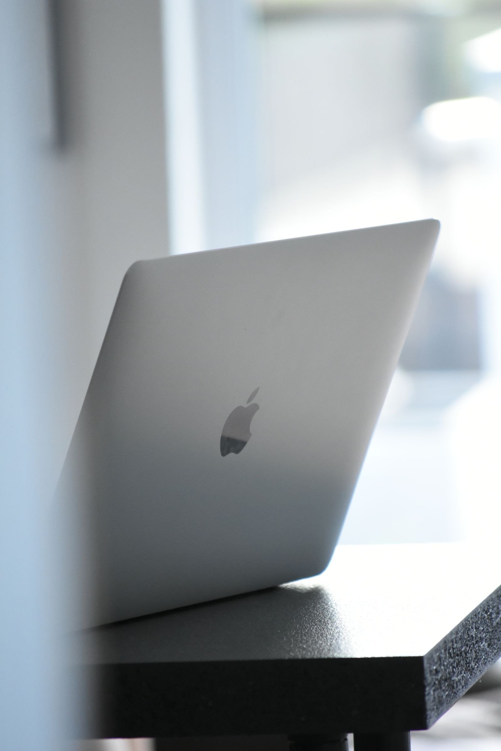 Apple MacBook Air 13,6" M2, 8 GB / 256 GB